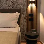 Dillo Luna Luxury 4* Nápoles