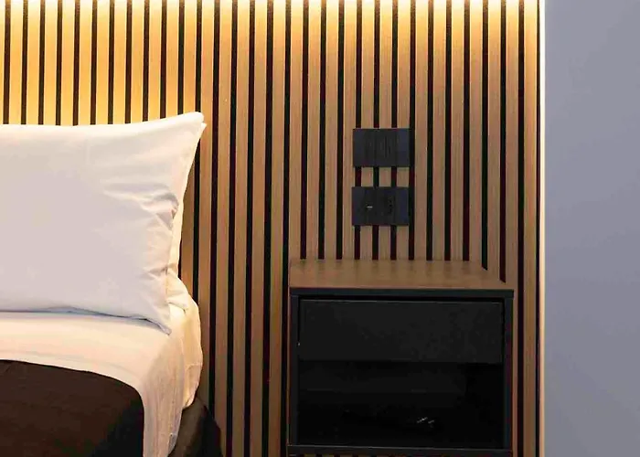 Dillo Luna Luxury